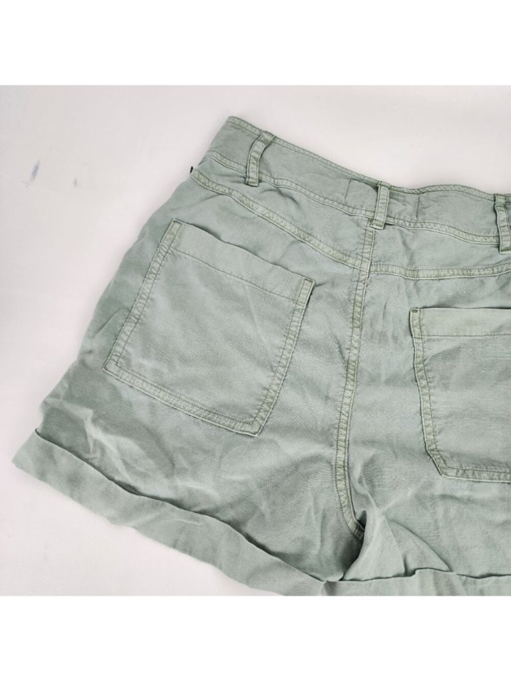 Anthropologie Cloth & Stone Tencel High Rise Moss Green Cuffed Shorts XS X-Small - Picture 9 of 10